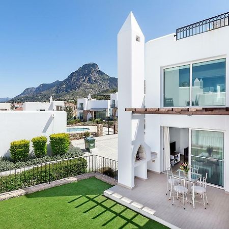 Seaview Selvi Village Apt Vasilia Exterior photo